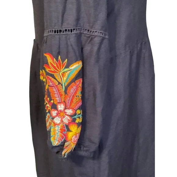 Vintage-Inspired Navy Blue Embroidered Boho Dress With Floral Sleeves & Red-Pink - Picture 4 of 5